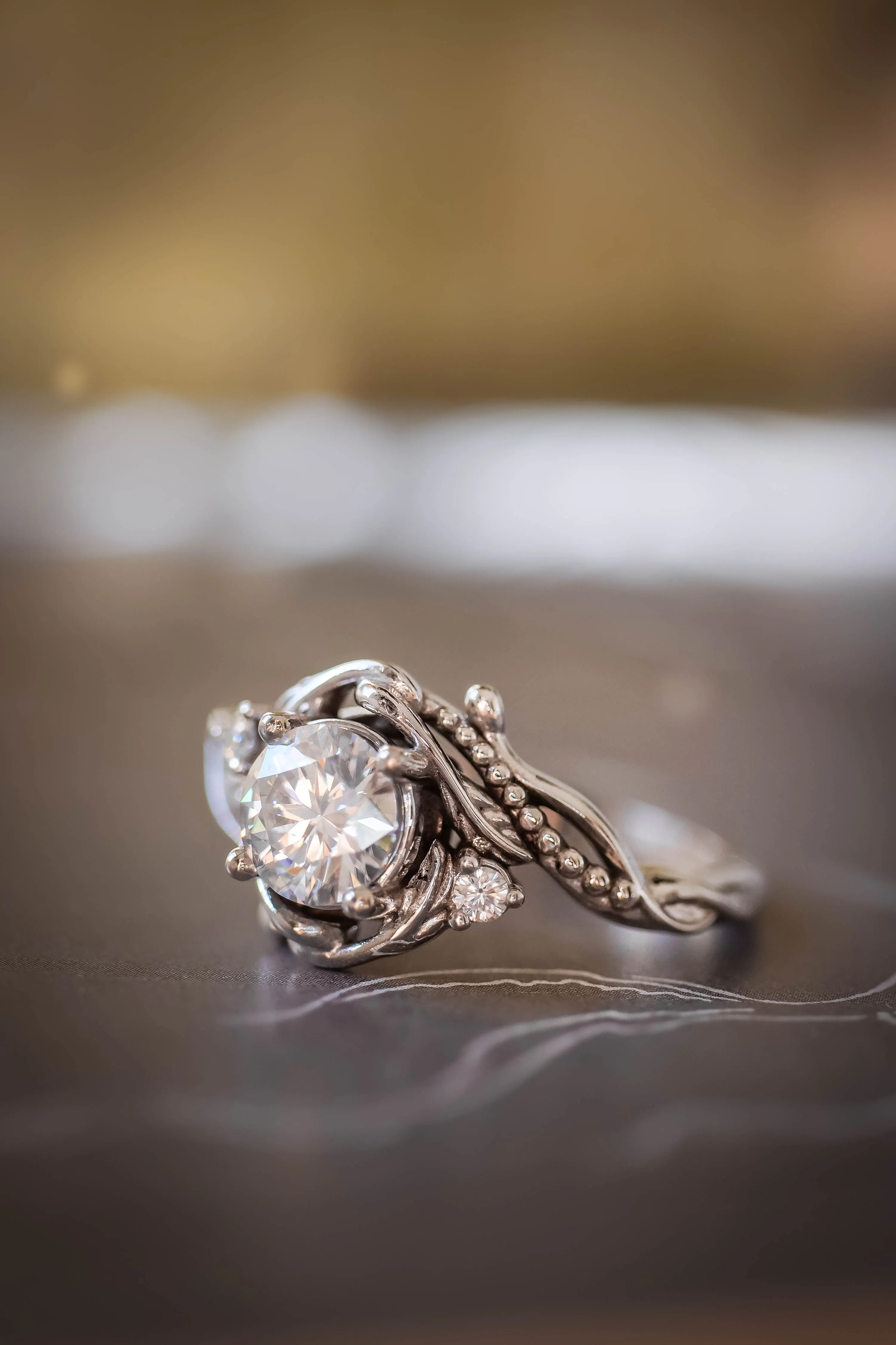 1 carat moissanite engagement ring / Undina