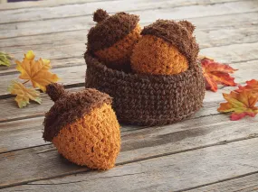 Acorns & Baskets Pattern