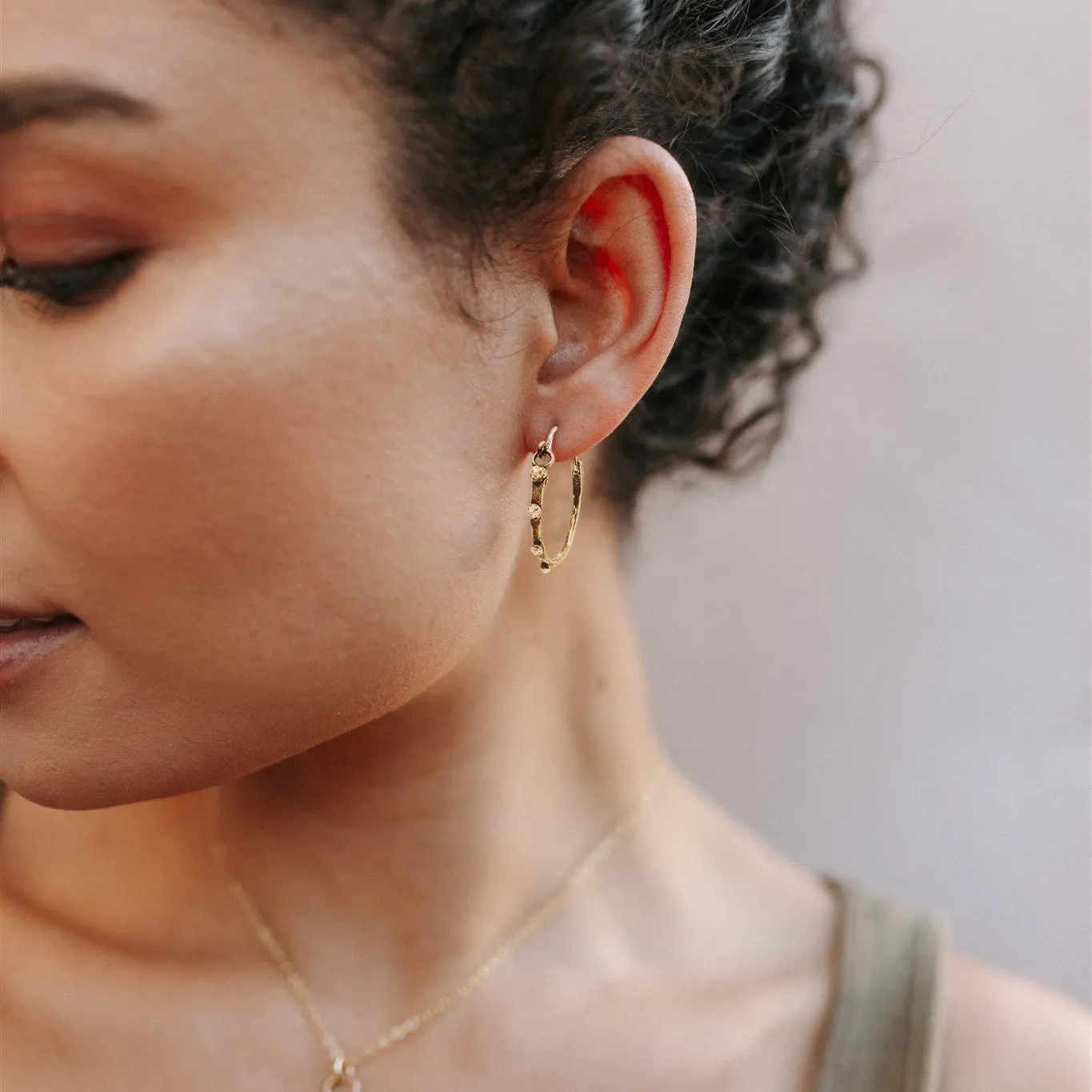 RIVETED Midi Hoops - 10k Gold